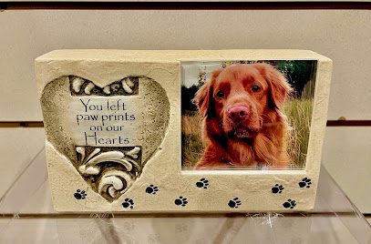 Furever Friends Pet Cremation Services's logo